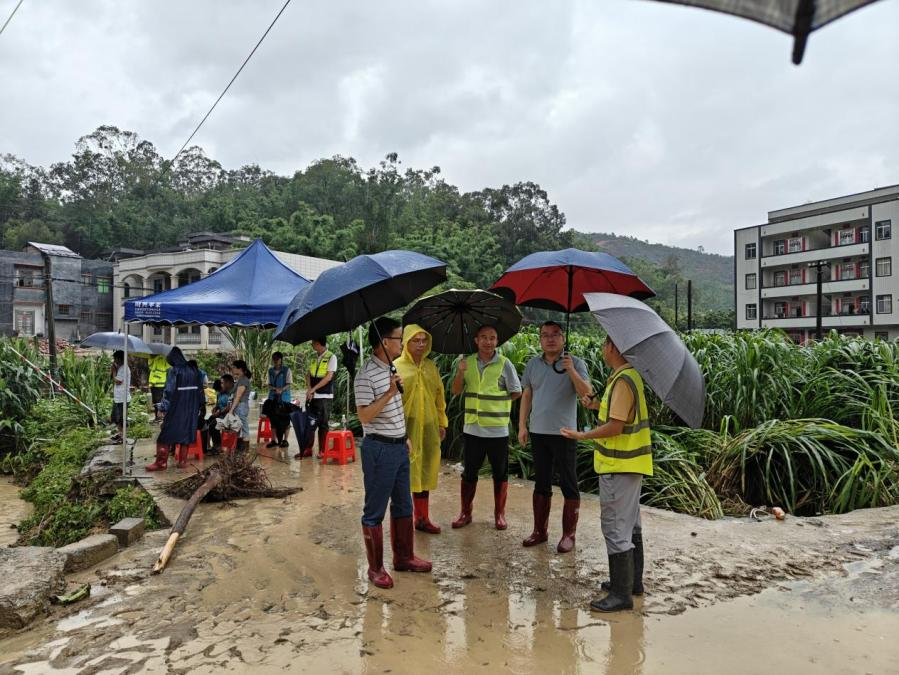 风雨考验方显为民本色 ——中煤地质总局发挥专业优势 筑牢防汛抢险“安全堤坝”